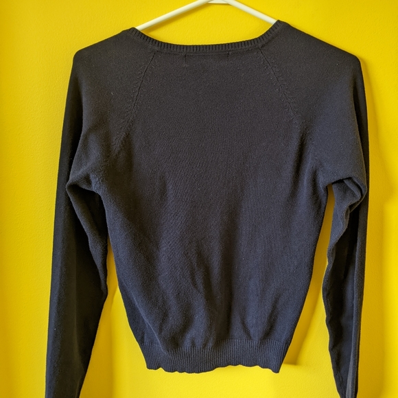 Sweater - Picture 2 of 3